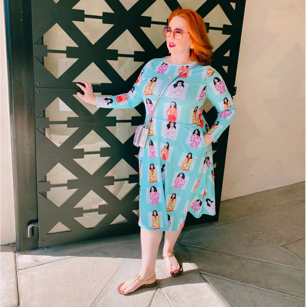 NWOT Lauren of Palm Springs The Nanny Dress